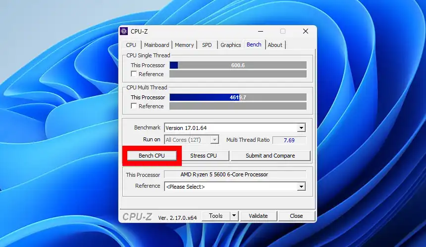 CPU-Z Benchタブ